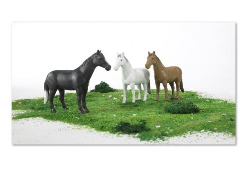 Bruder 02306 - 1 Pferd, 4-fach sortiert L 18,5 x B 4,5 x H 13,8 cm